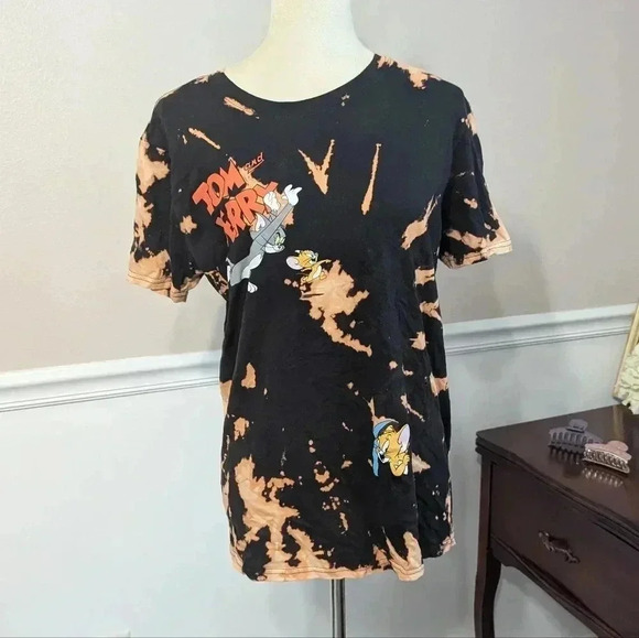 Tops - 2/$10 Tom and Jerry Tee